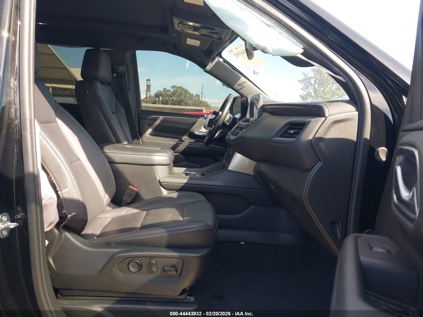 2023 Chevrolet Suburban 2Wd Lt