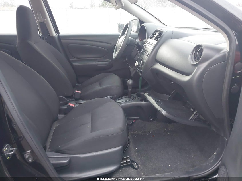 2016 Nissan Versa 1.6 S+