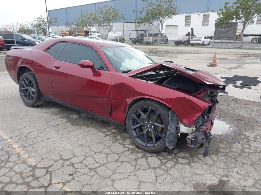 2021 Dodge Challenger Sxt