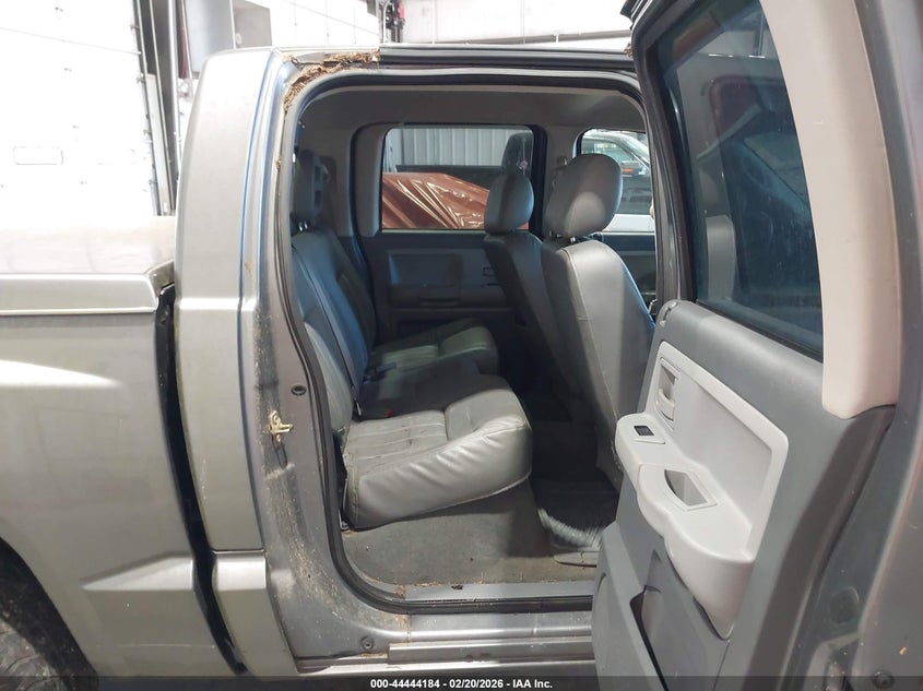 2005 Dodge Dakota Slt VIN: 1D7HW48N05S130113 Lot: 44444184