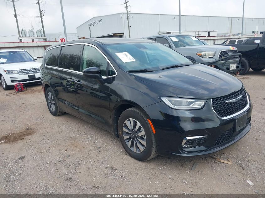 2023 Chrysler Pacifica Hybrid Touring L