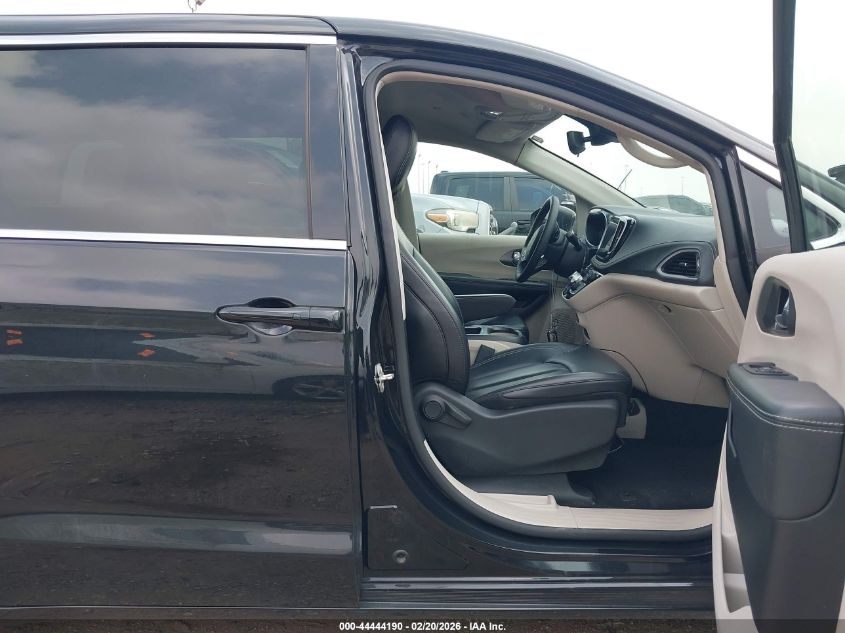 2023 Chrysler Pacifica Hybrid Touring L