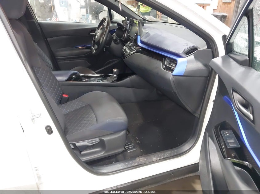 2021 Toyota C-Hr Xle