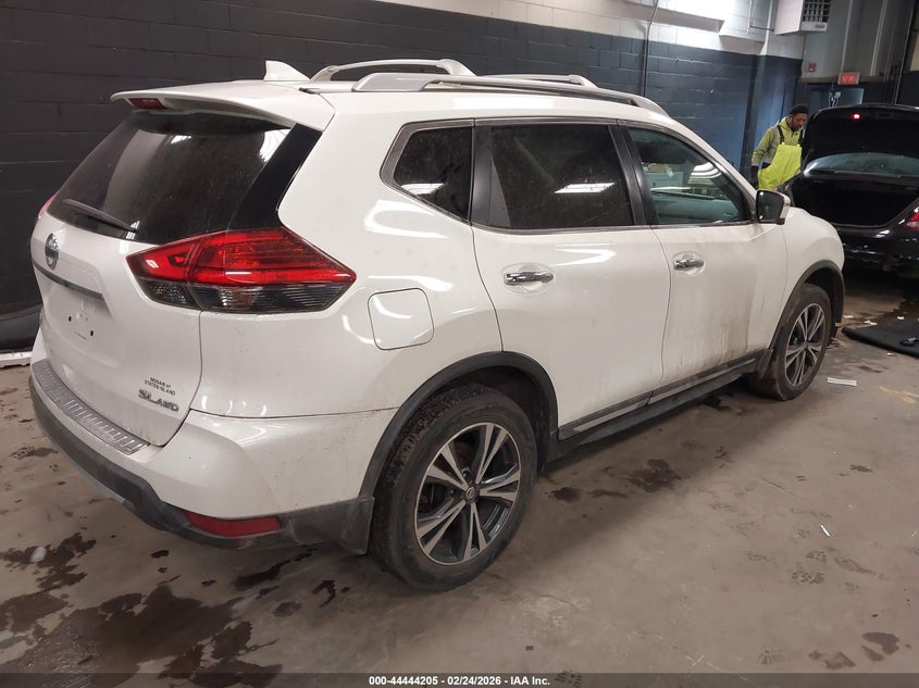 2017 Nissan Rogue Sl