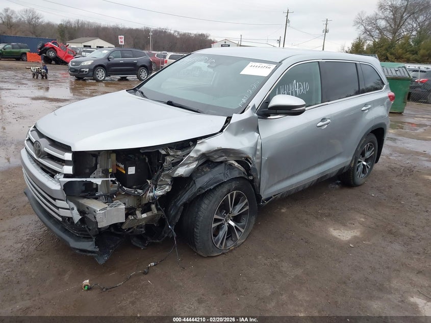 2019 Toyota Highlander Le