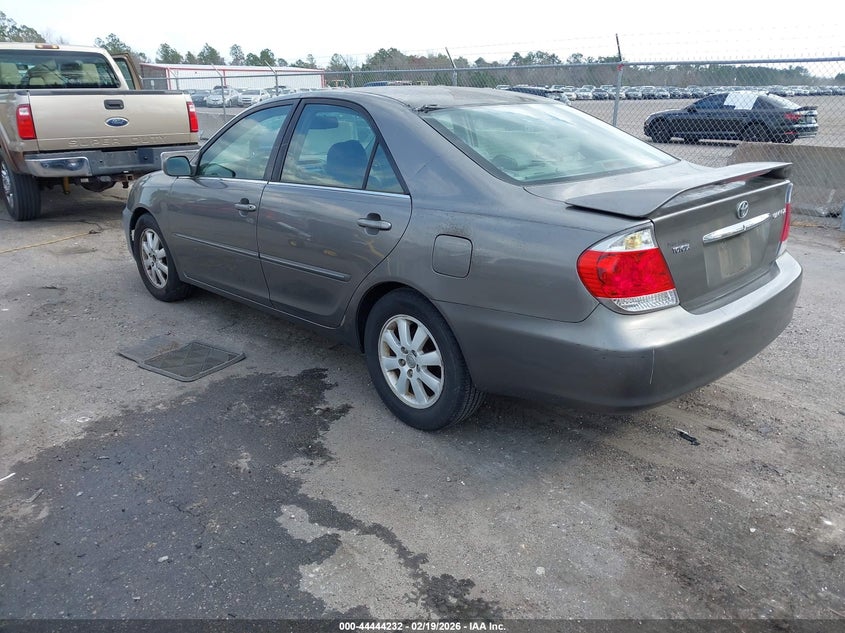 2005 Toyota Camry Xle
