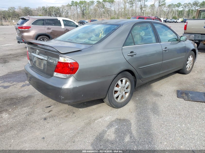 2005 Toyota Camry Xle