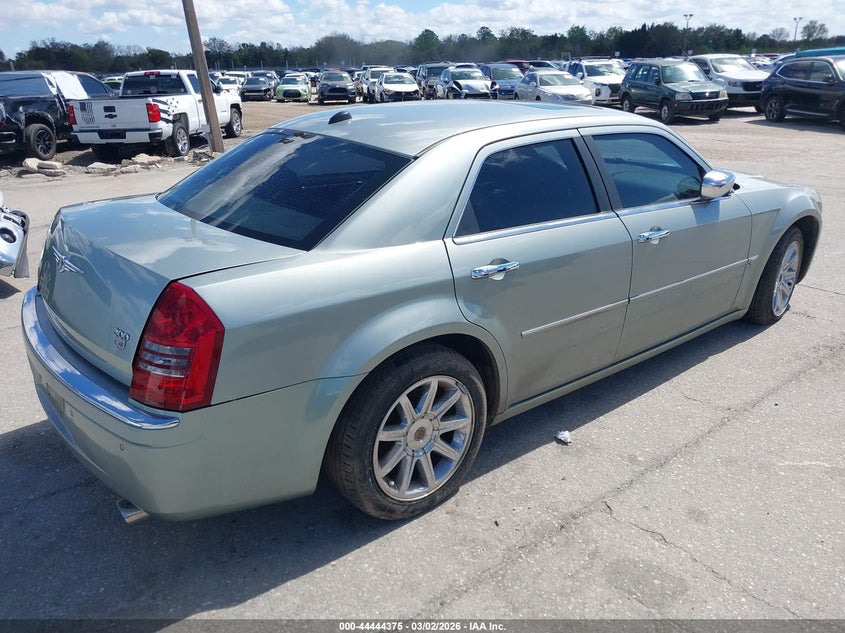 2005 Chrysler 300C