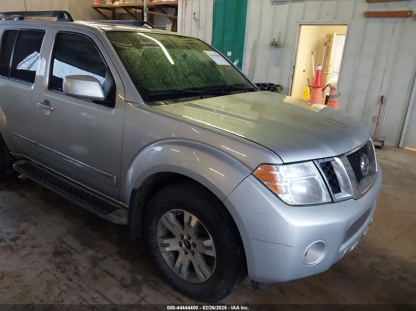 2011 Nissan Pathfinder Silver