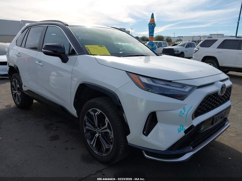 2025 Toyota Rav4 Plug-In Hybrid Xse