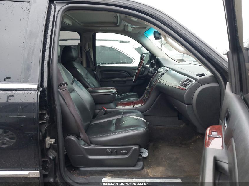 2013 Cadillac Escalade Esv Luxury