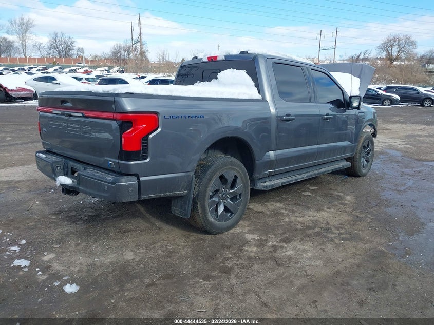 2023 Ford F-150 Lightning Lariat