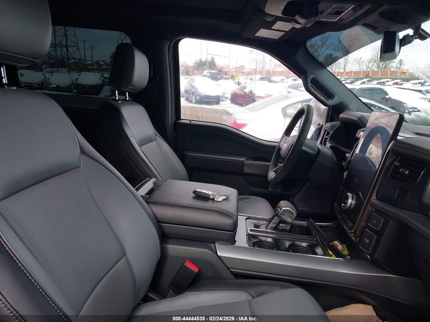 2023 Ford F-150 Lightning Lariat