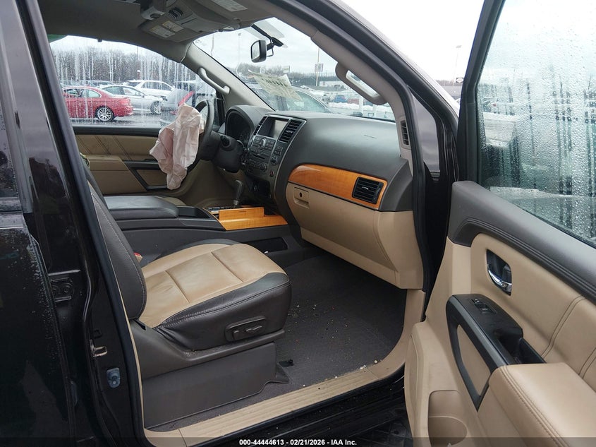 2015 Nissan Armada Platinum