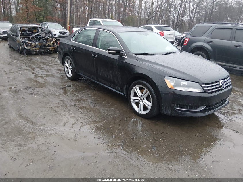 2014 Volkswagen Passat 1.8T Se
