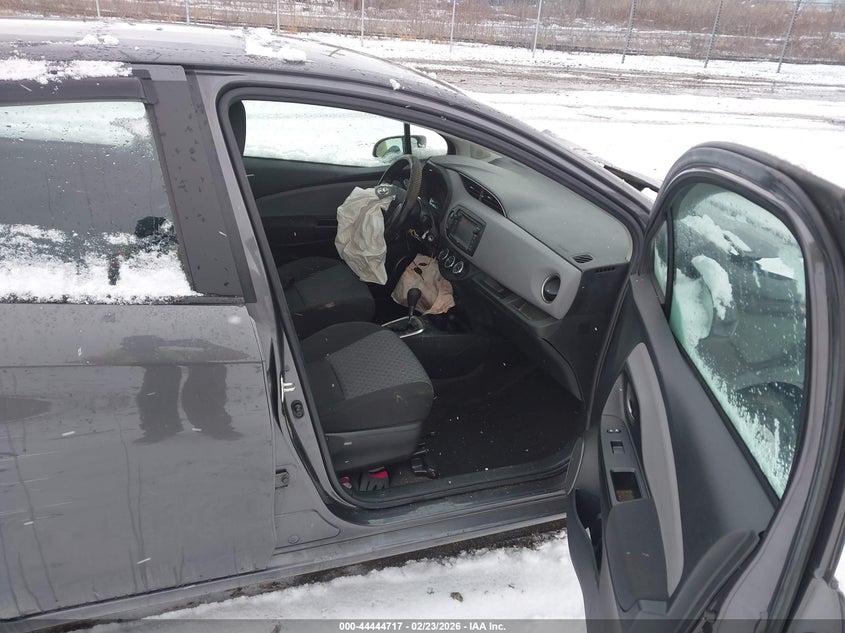 2015 Toyota Yaris Le