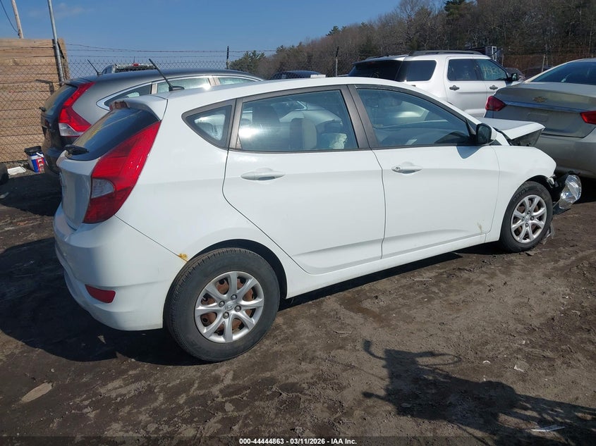 2014 Hyundai Accent Gs