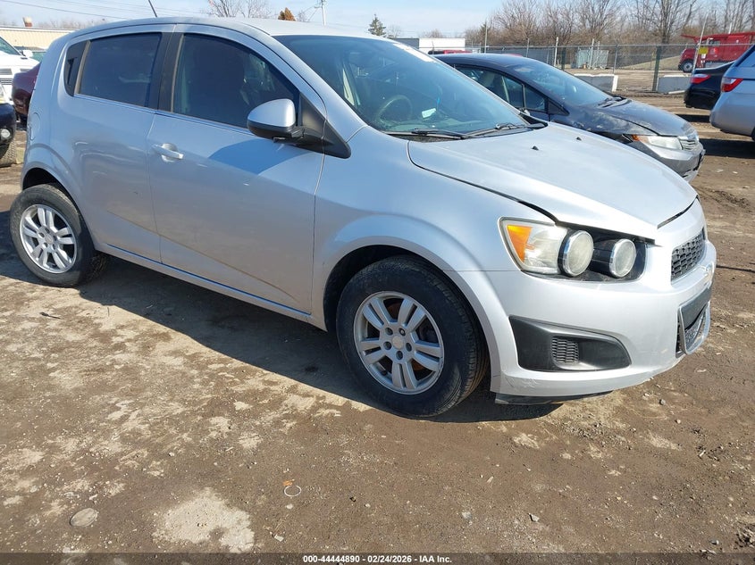 2015 Chevrolet Sonic Lt Auto