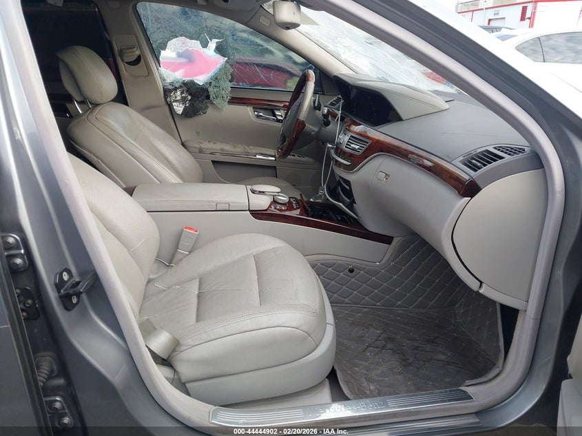 2012 Mercedes-Benz S 550