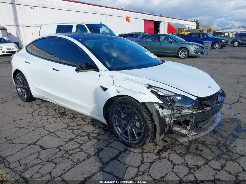 2021 Tesla Model 3 Standard Range Plus Rear-Wheel Drive