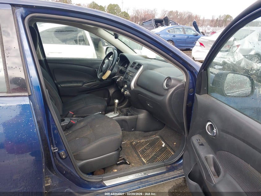 2014 Nissan Versa 1.6 Sv