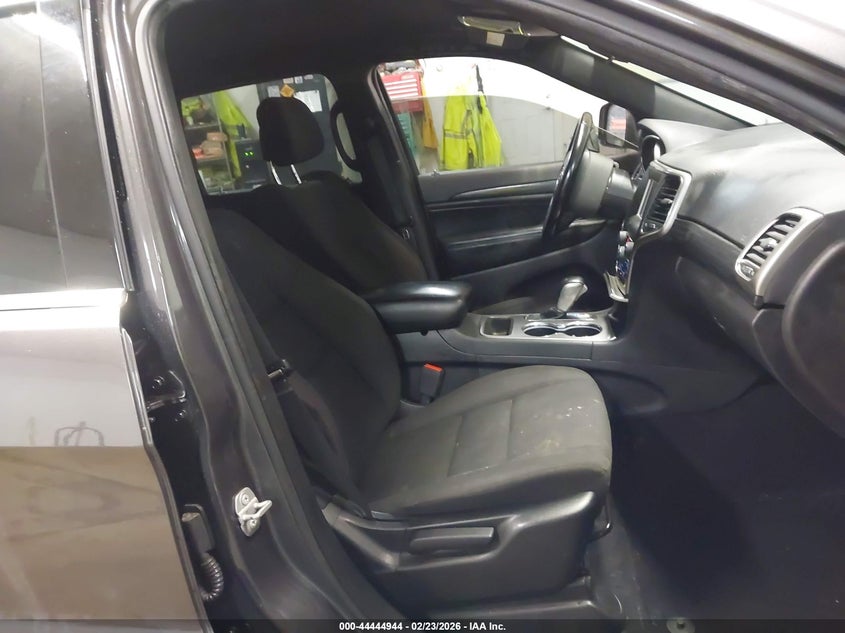 2020 Jeep Grand Cherokee Laredo E 4X4