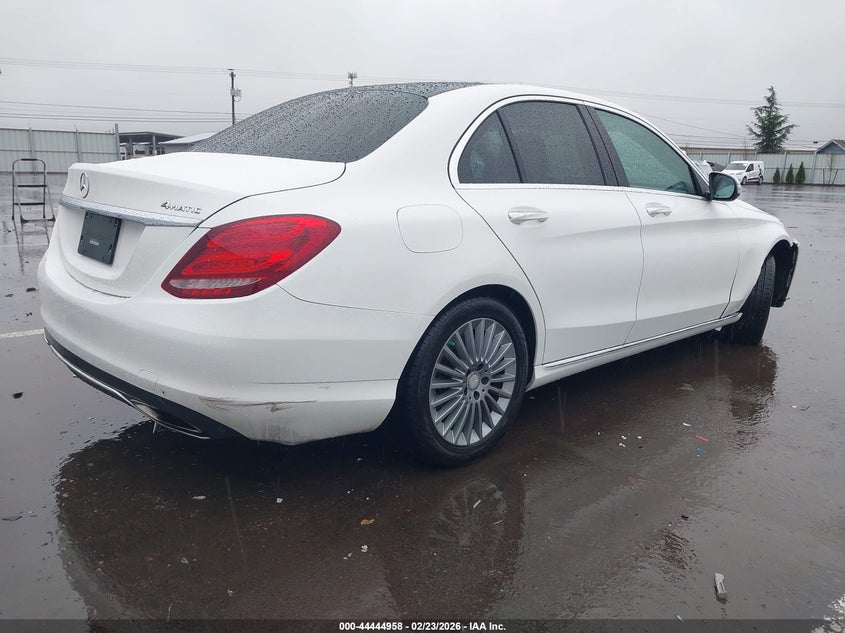2015 Mercedes-Benz C 300 Luxury 4Matic