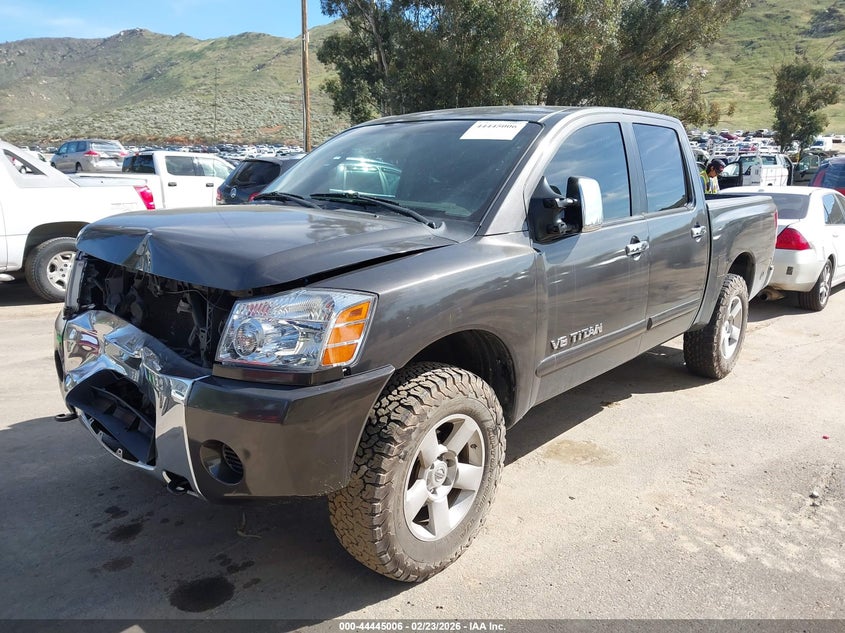 2005 Nissan Titan Se