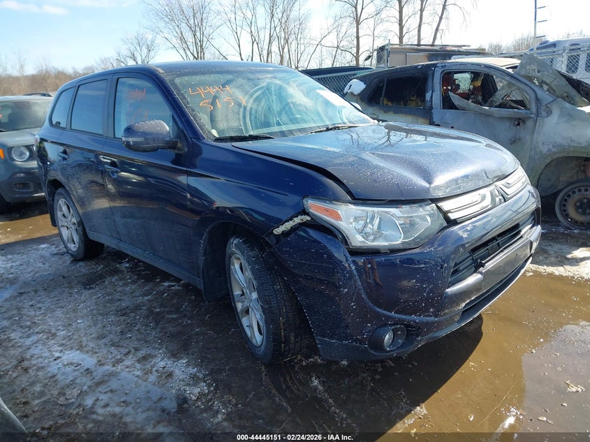 2014 Mitsubishi Outlander Se