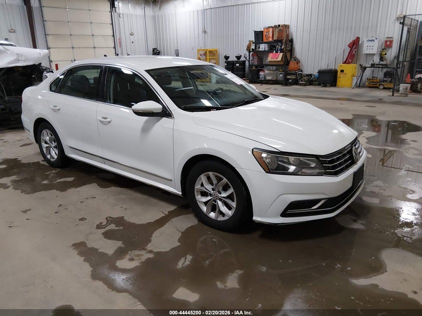 2017 Volkswagen Passat 1.8T S