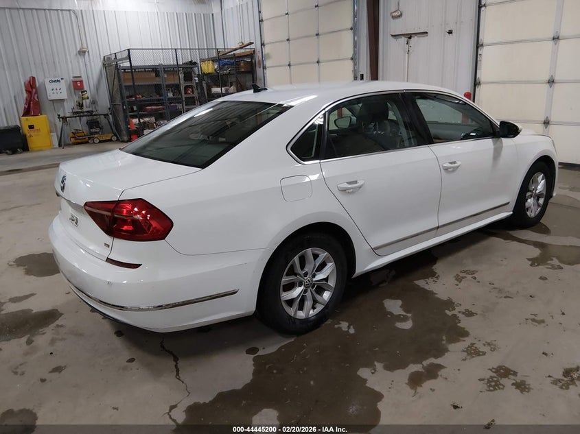 2017 Volkswagen Passat 1.8T S