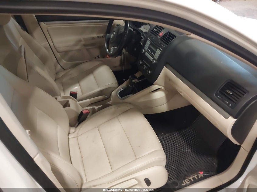 2010 Volkswagen Jetta Limited Edition