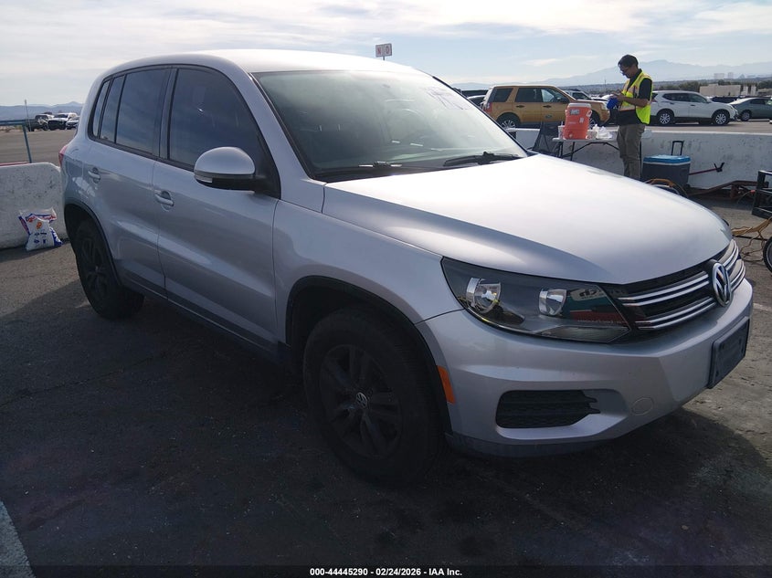 2013 Volkswagen Tiguan S