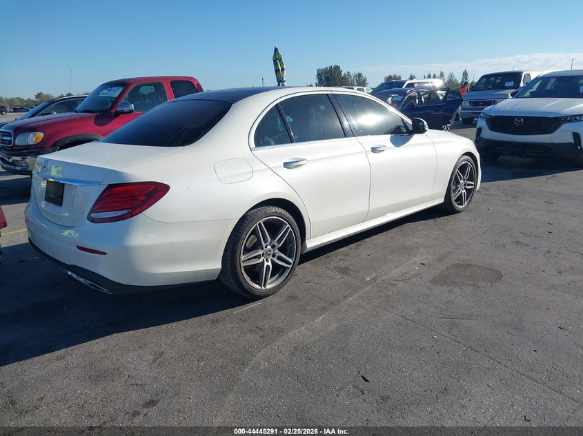 2019 Mercedes-Benz E 300