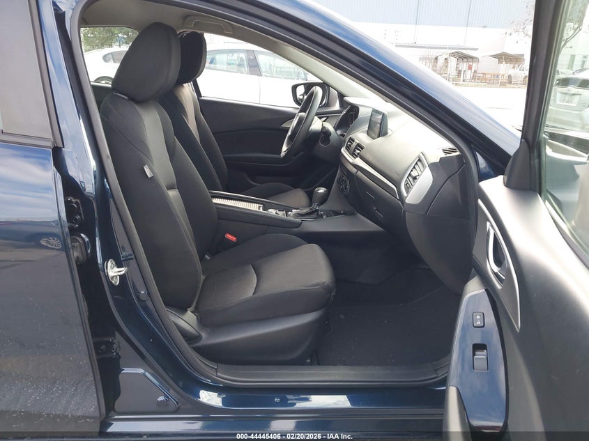 2017 Mazda Mazda3 Sport