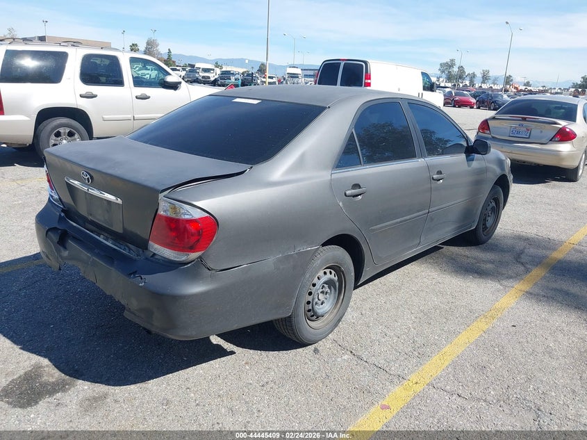 2005 Toyota Camry Le