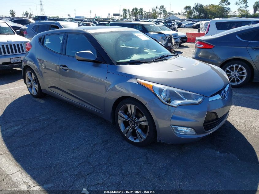 2012 Hyundai Veloster Black Int