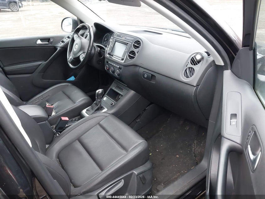 2017 Volkswagen Tiguan 2.0T Wolfsburg Edition