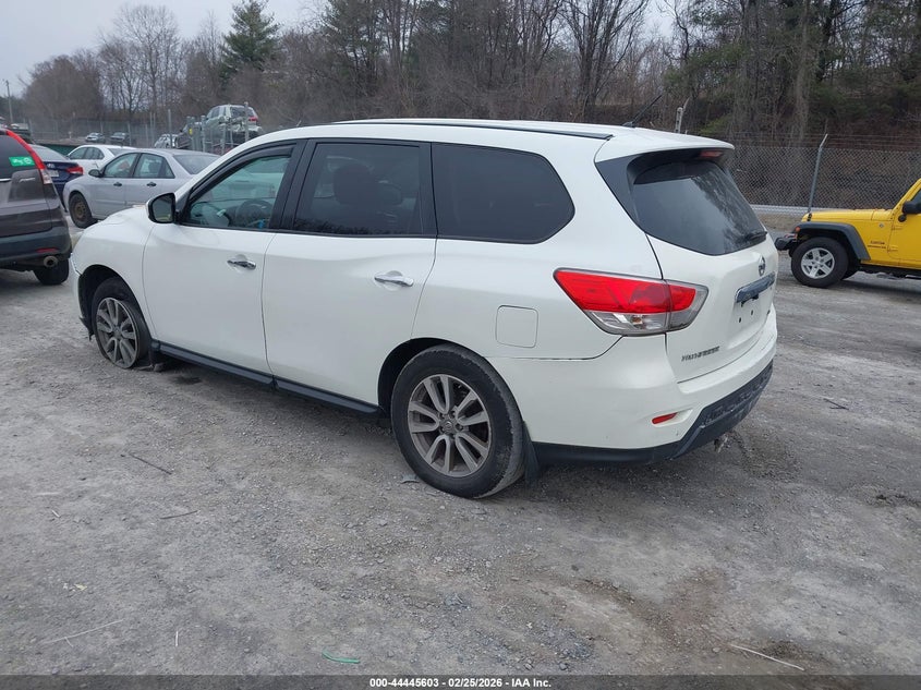 2015 Nissan Pathfinder S