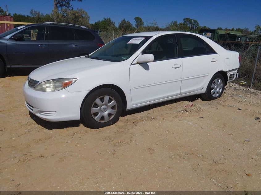 2004 Toyota Camry Le