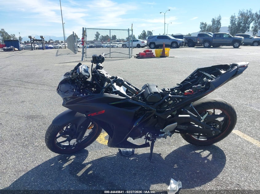 2017 Yamaha Yzfr3 A VIN: MH3RH15Y7HK003564 Lot: 44445641