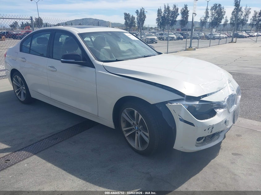 Vin: wba3d5c53ef147078, lot: 44942406, bmw 328d xdrive 2014 img_1