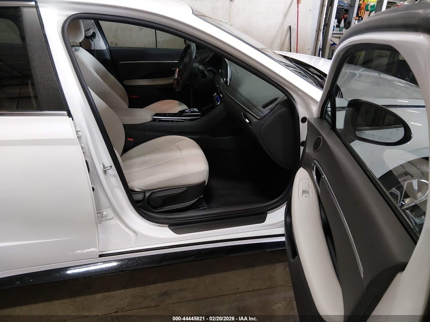 2022 Hyundai Sonata Sel