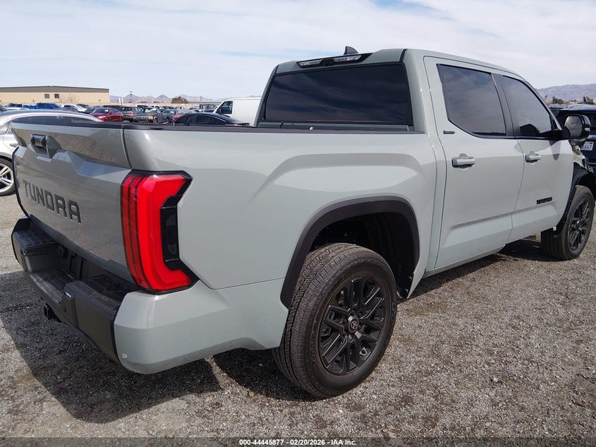 2026 Toyota Tundra Limited Crewmax 5.5' Bed