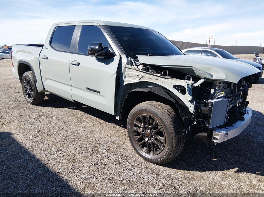 2026 Toyota Tundra Limited Crewmax 5.5' Bed