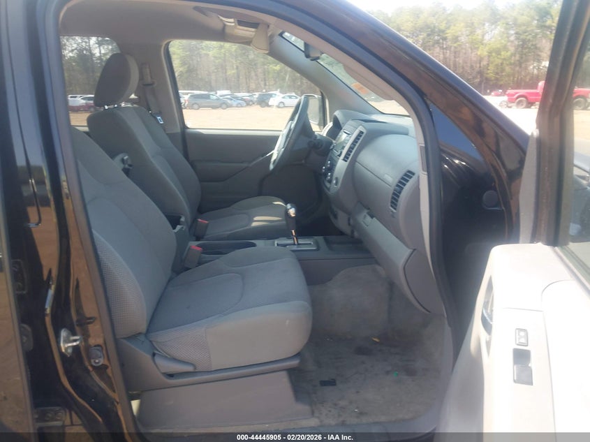 2018 Nissan Frontier Sv