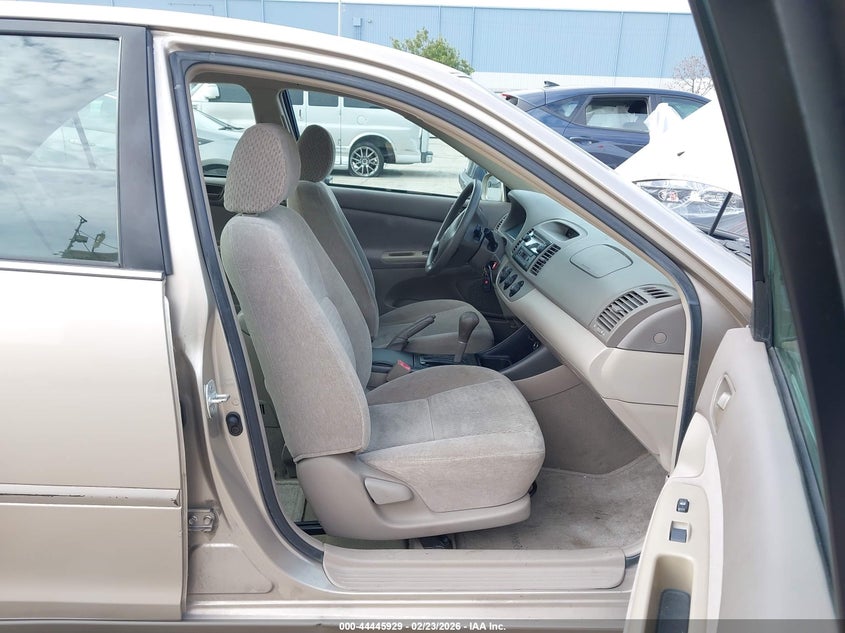 2002 Toyota Camry Le