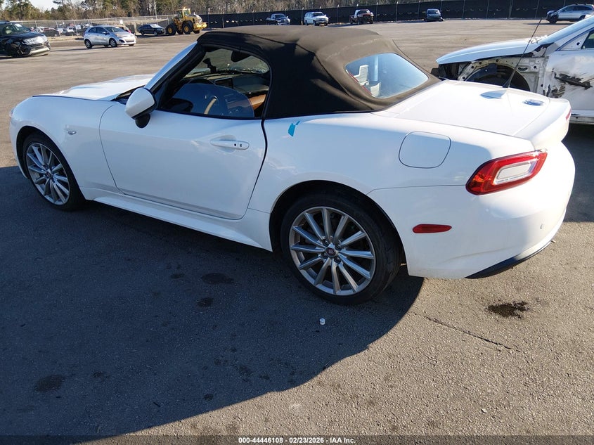 2020 Fiat 124 Spider Lusso