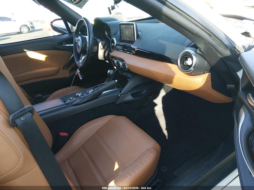 2020 Fiat 124 Spider Lusso