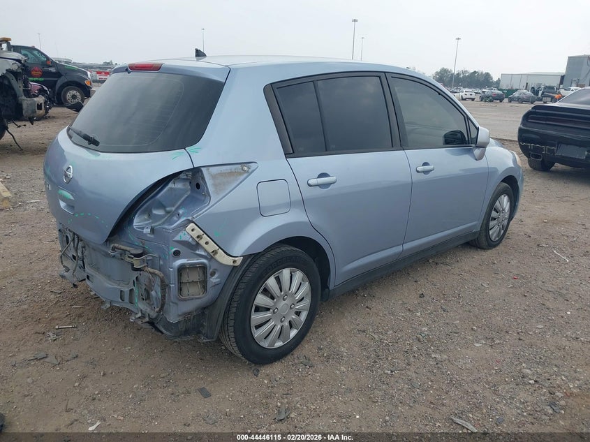 2011 Nissan Versa 1.8S